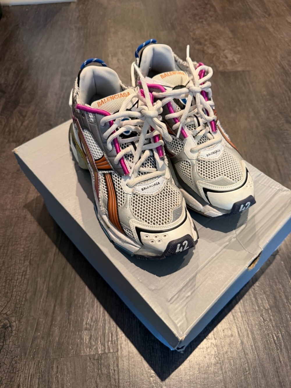 Balenciaga  Runner